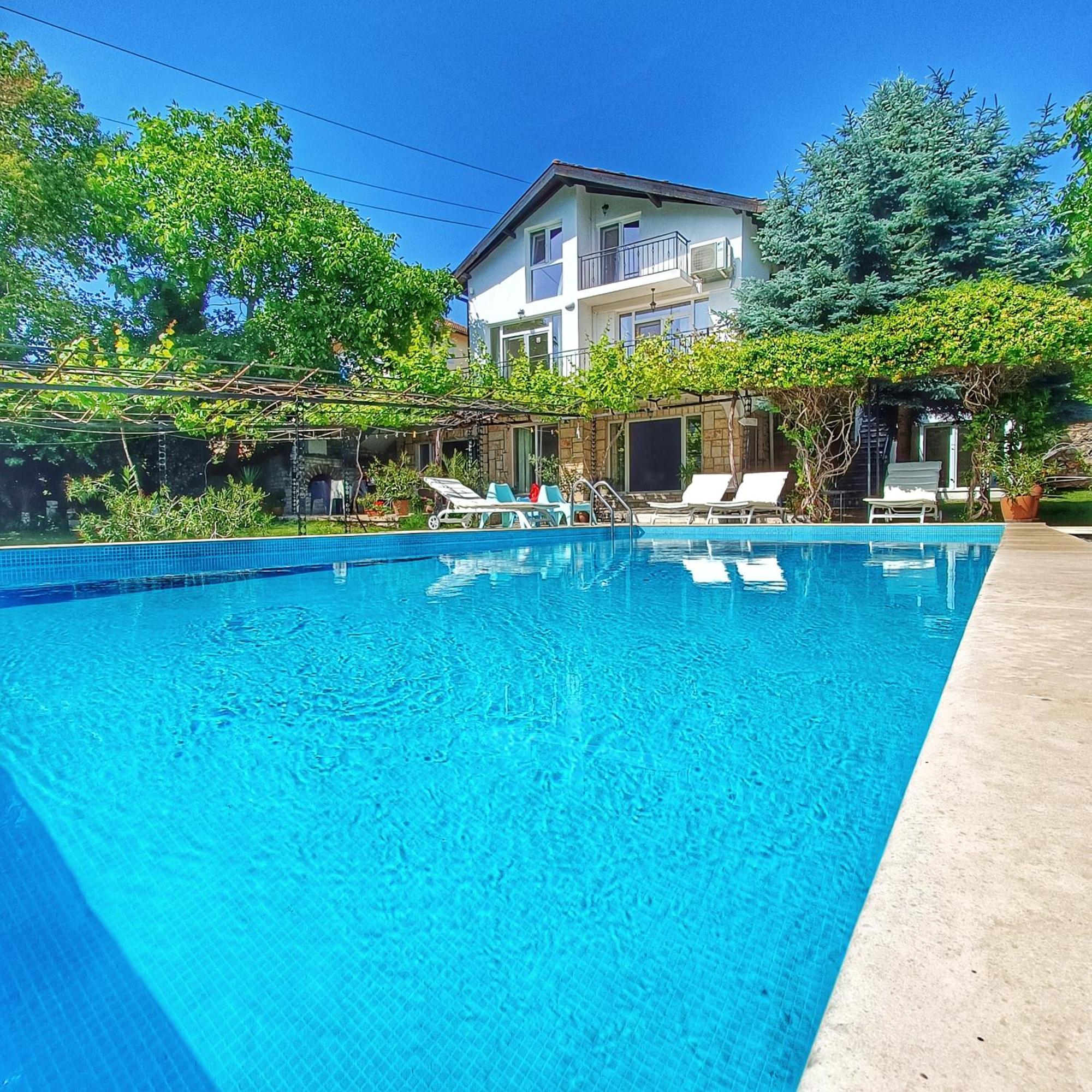 Villa Regina Serafina 巴尔奇克 外观 照片